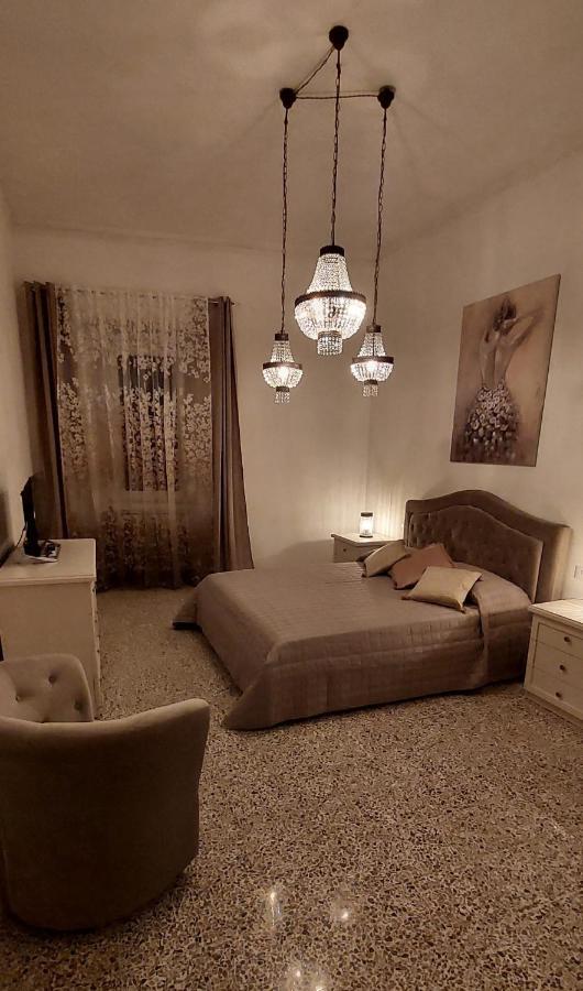 La Casa Sotto Il Castello Apartment Bracciano  Bagian luar foto