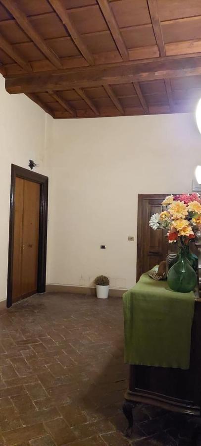 La Casa Sotto Il Castello Apartment Bracciano  Bagian luar foto