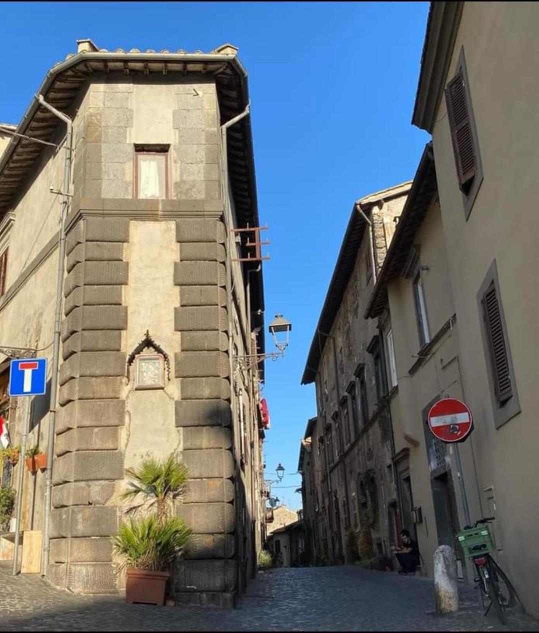 La Casa Sotto Il Castello Apartment Bracciano  Bagian luar foto